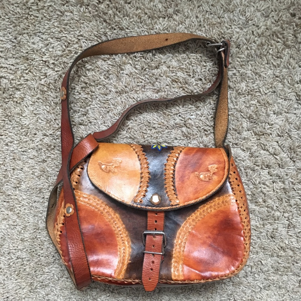 Vintage Tooled Leather Purse